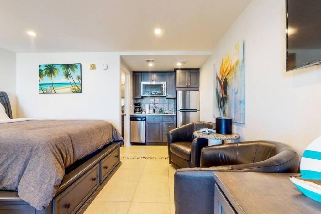 Sea Spray, Studio 114, Beach Steps Away! Pool+Wifi Ruskin Esterno foto